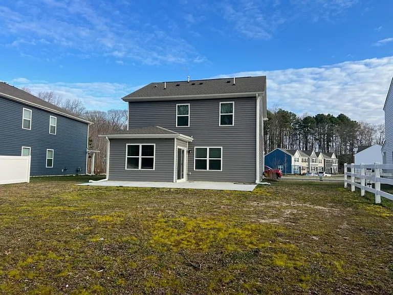 633 Currant Cir — Photo 36