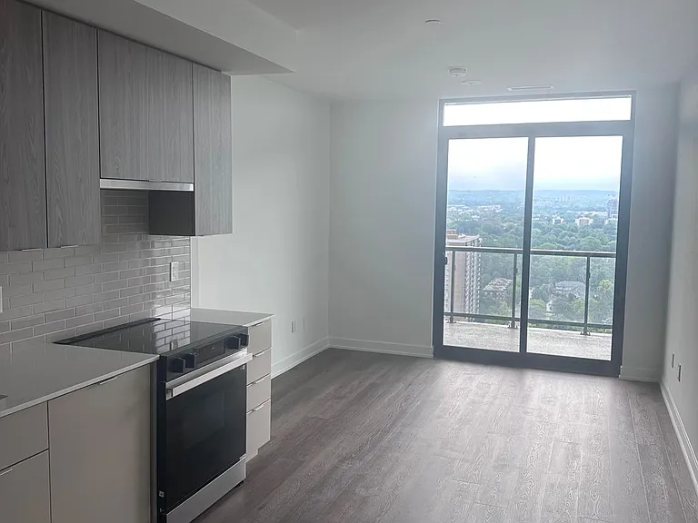 2075 Lakeshore Rd #2211 — Photo 3