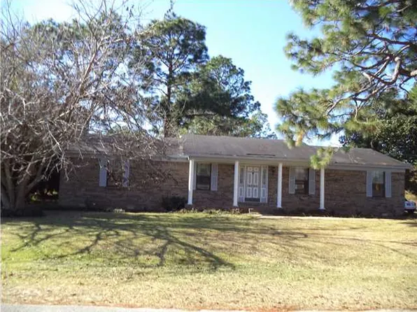 8751 Glen Acres Dr N, Mobile, AL 36608