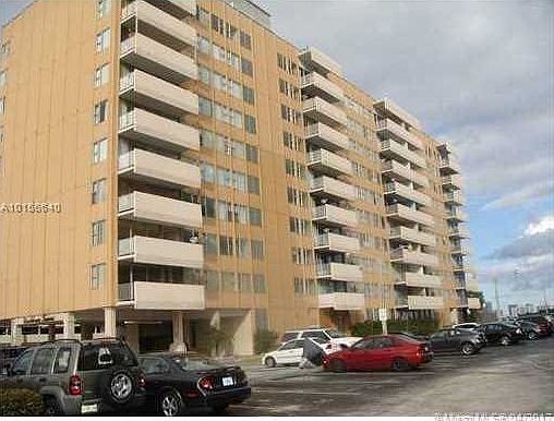 4th image of 7545 E Treasure Dr APT 5C