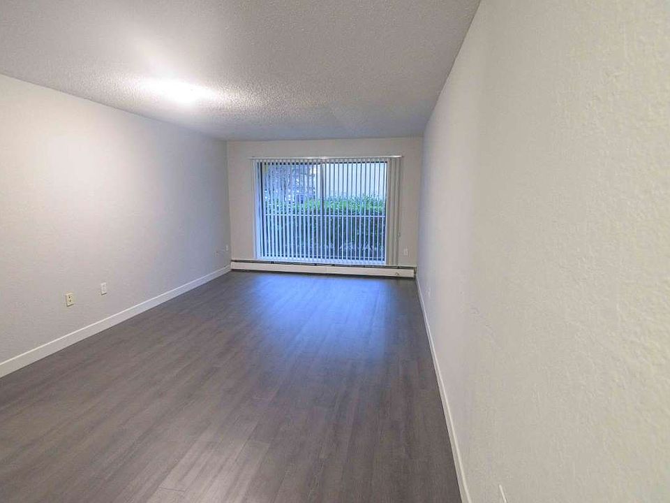 Towers 200 Rd W Saanich, BC Zillow Apartments for