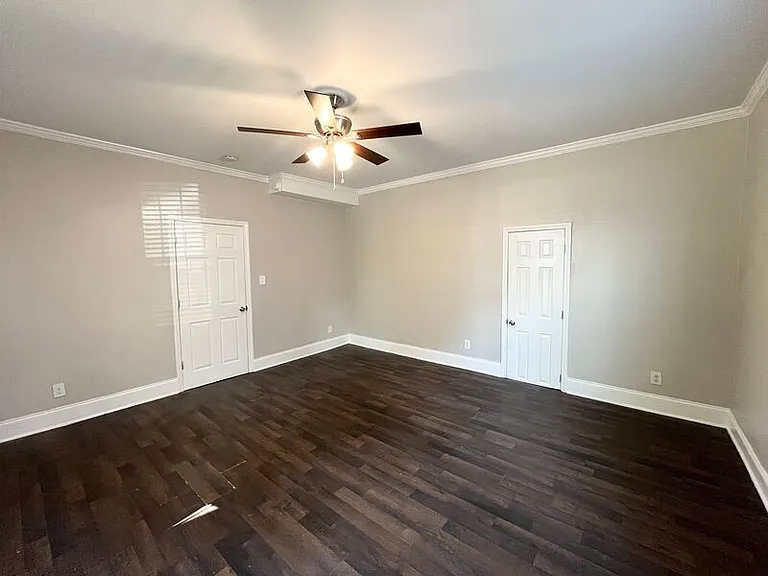 1810 Vale St — Photo 14