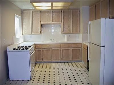 1st image of 8504 Phoenix Ave