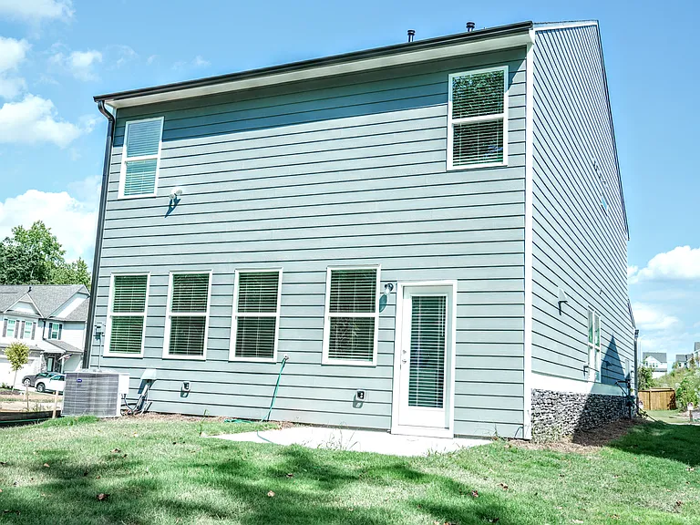 79 Pineview Dr — Photo 8