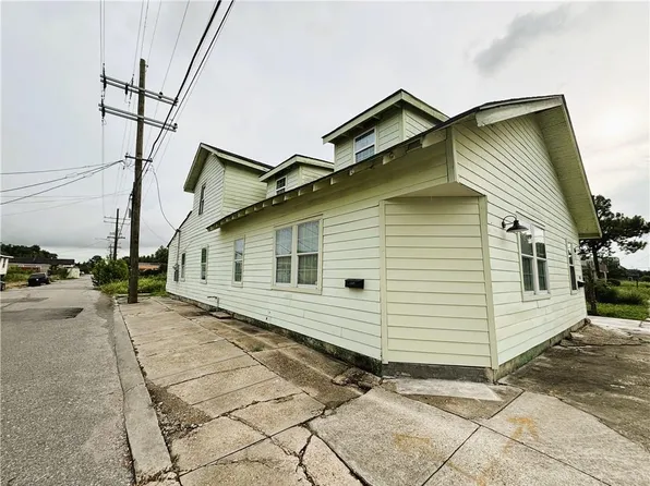 4030-32 N Miro St, New Orleans, LA 70117