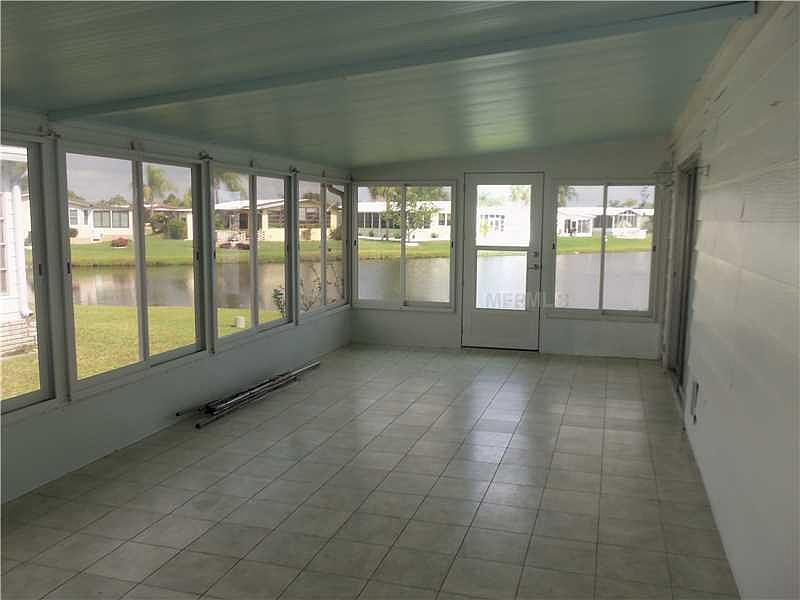 2nd image of 114 Lakeview Dr