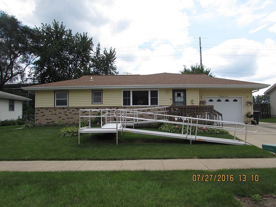 1st image of 1406 W Larson St