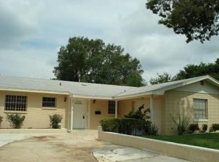 2108 N Powers Dr, Orlando, FL 32818