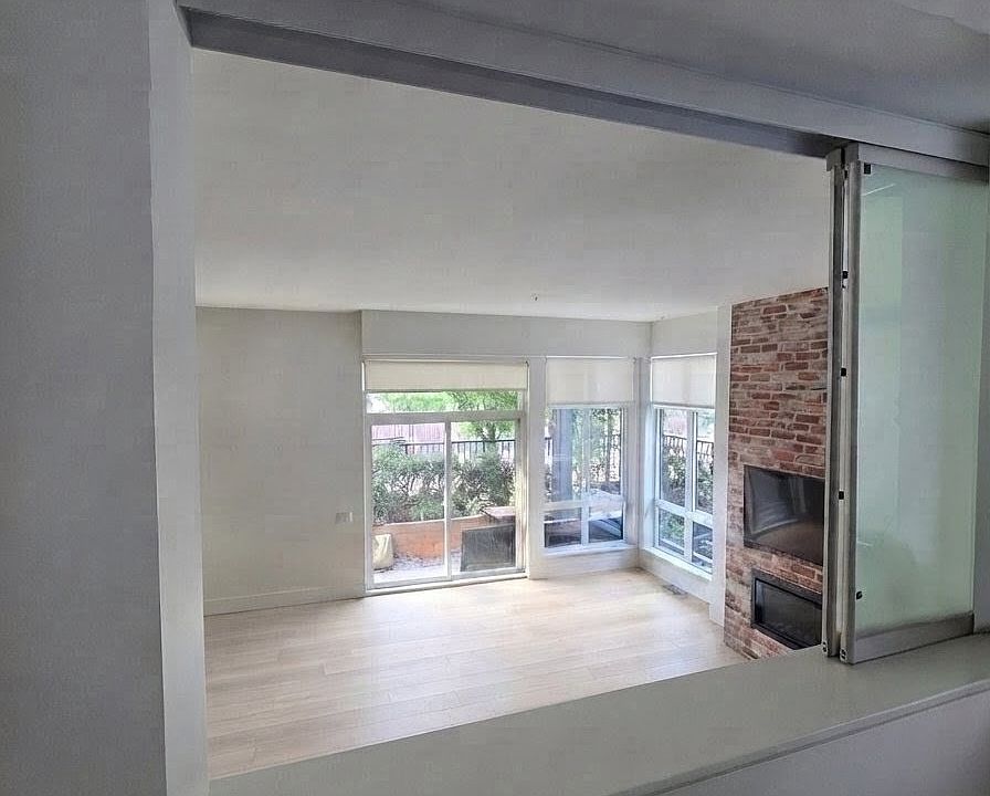 1st image of 300 Salter St #105