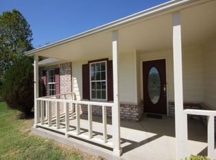 8847 E Hampton Rd, Claremore, OK 74019