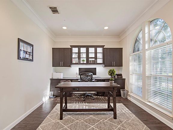5th image of 3108 Sumac Drive