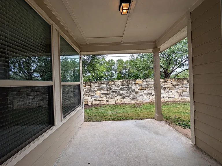 711 Gristmill Dr — Photo 33