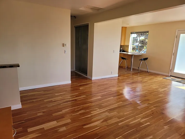 6822 Lake Ct — Photo 6