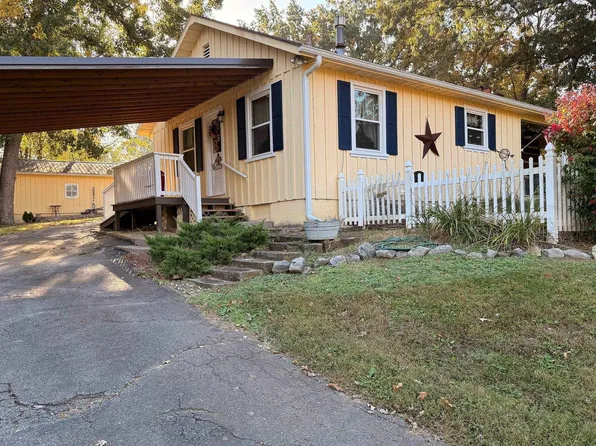 222 Cumberland Rd, Gilbertsville, KY 42044