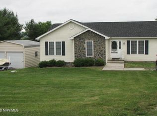 4159 Dunn St, Pulaski, VA 24301