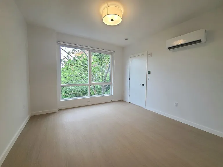 75 Webster St #303 — Photo 4