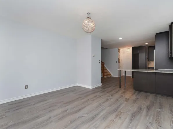 3225 Shore Parkway image 10 of 27