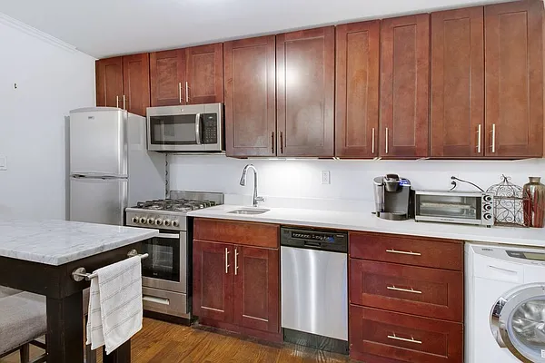 Rented by LG Fairmont Group | media 24