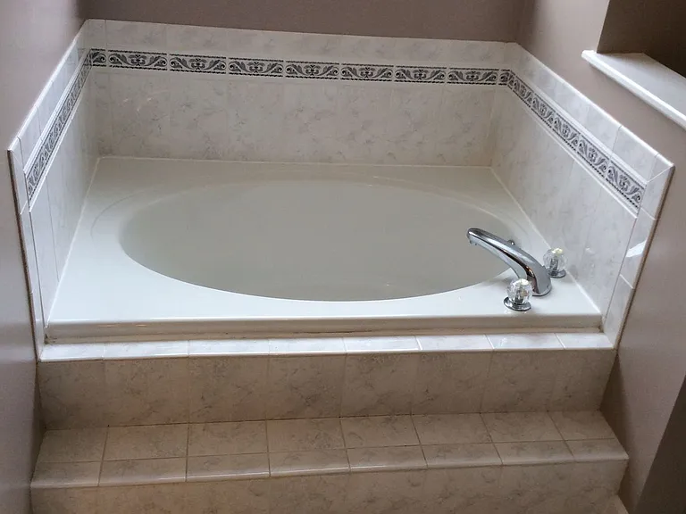 302 Jacqueline Dr — Photo 18