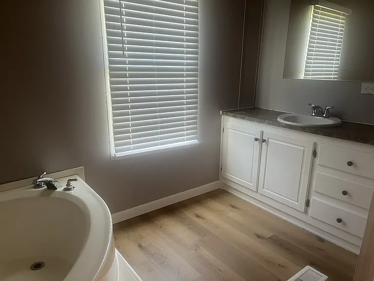1055 Hunters Mountain Pkwy — Photo 6