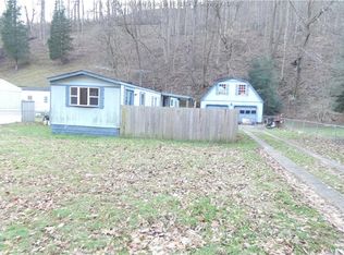 6200 Quick Rd, Elkview, WV 25071