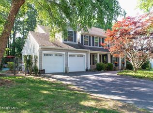 223 Kelly Lynn Ln, Brick, NJ 08724