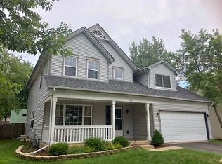 3297 Hampshire Ln, Waukegan, IL 60087