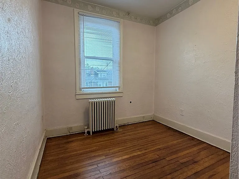 2332 Sherbrook St — Photo 18