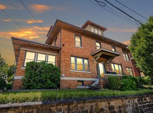 324 Simpson St, Morgantown, WV 26501