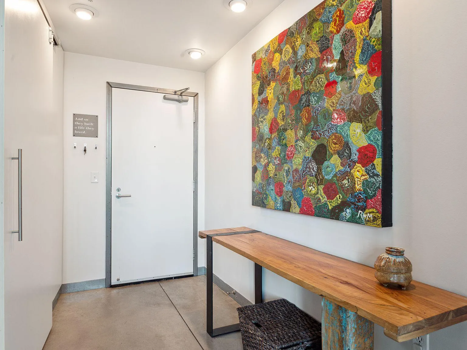 2 bed, 1330 sqft, $3,995 — Photo 4