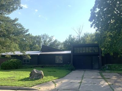 305 6th St NW, Adams, MN, 55909