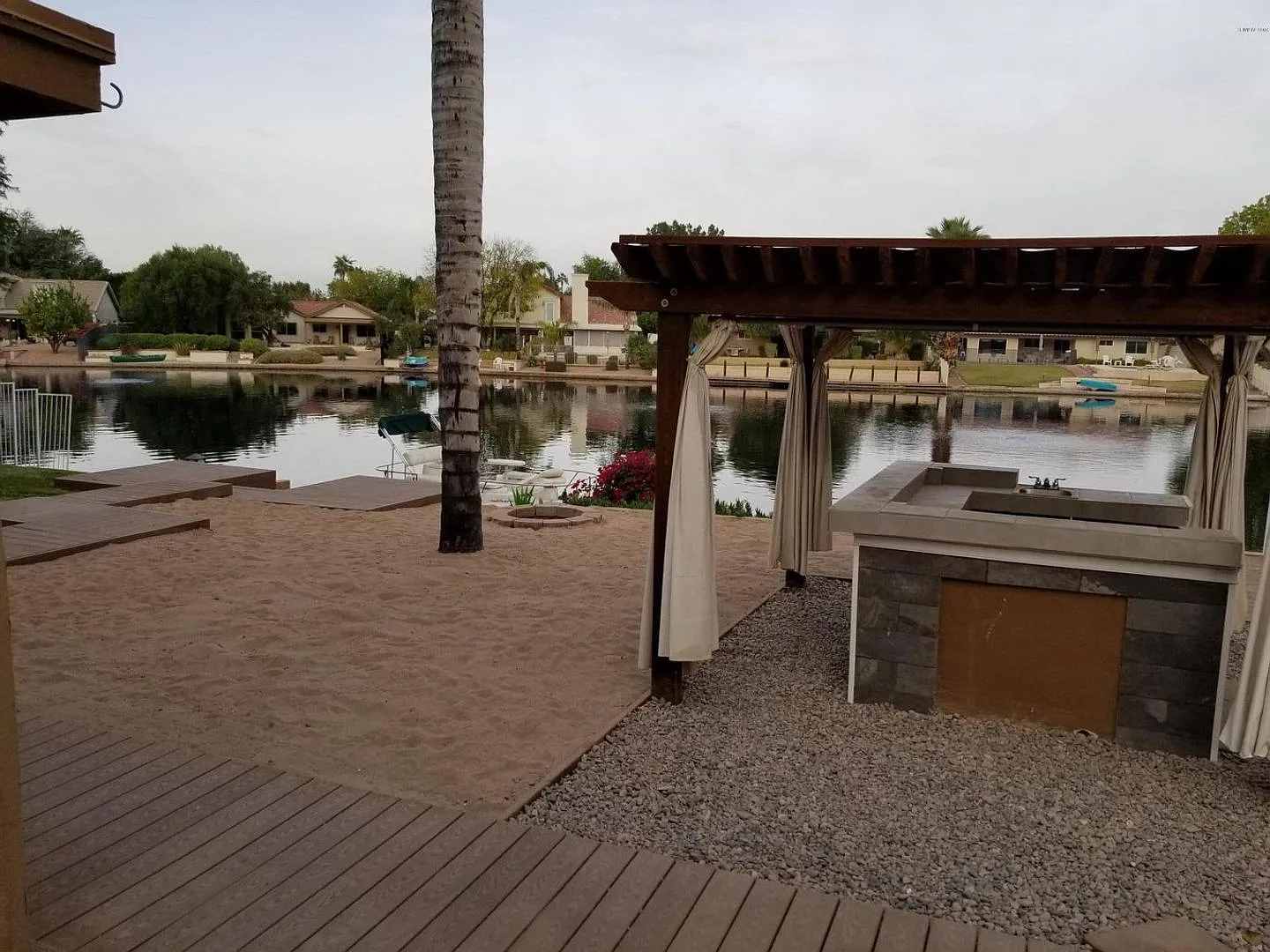 Coming Soon In The Springs On The Lake In Chandler - Unfurnished Short Term Lease — Photo 4