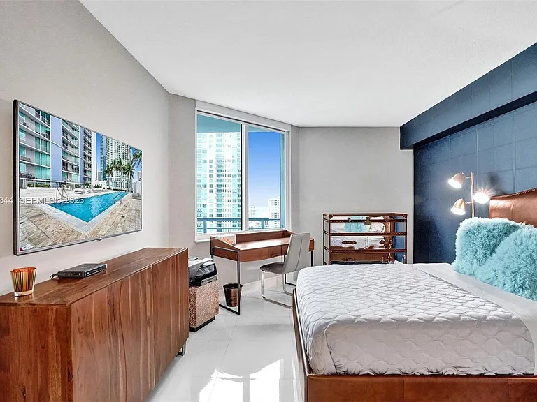 325 Biscayne Blvd #2519 — Photo 16