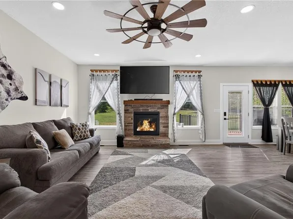 281 SW 131st Hwy, Holden, MO 64040