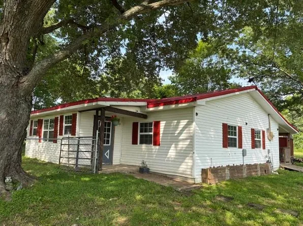 130 Old Greenville Rd, Russellville, KY 42276