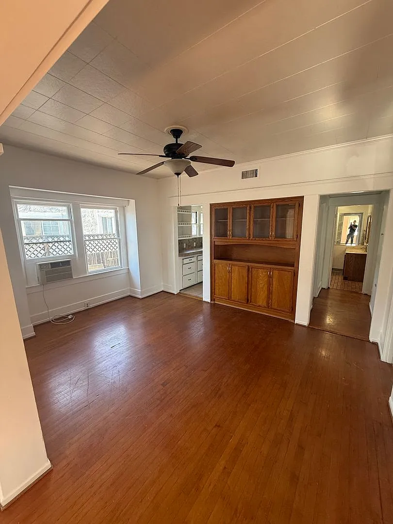 Affordable 3 Bedroom Home In Spring Valley — Photo 2