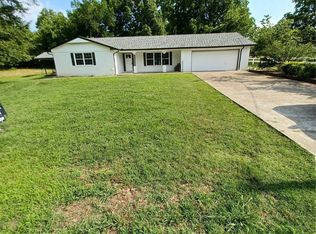 415758 E 1094th Rd, Checotah, OK 74426