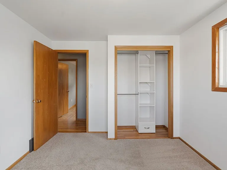6520 N Sutherlin St — Photo 18