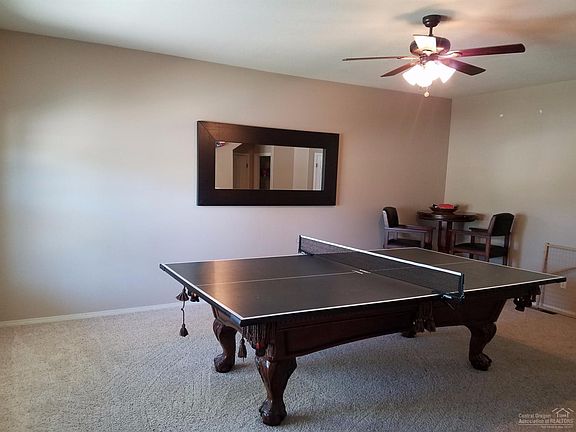 5th image of 846 NE Cobblestone Ct