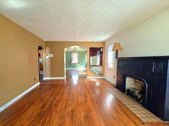 4th image of 3322 Felicity Dr