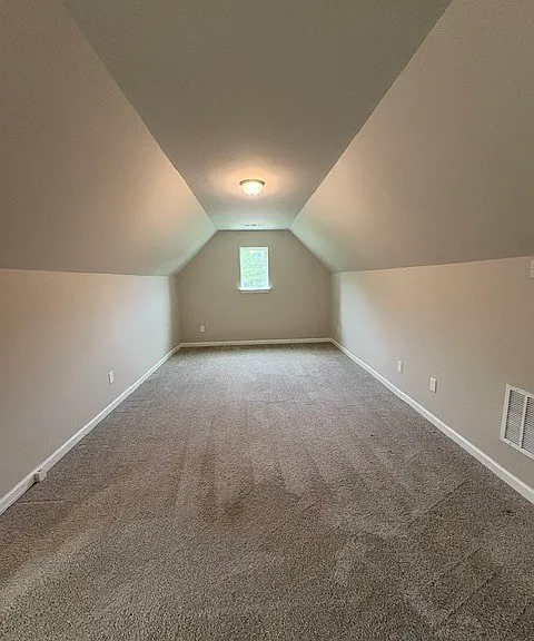 40 Hastings Ln — Photo 18
