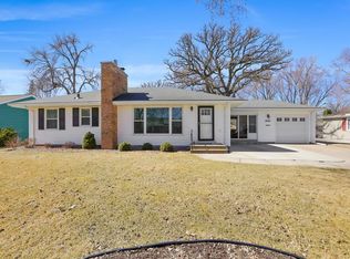 2532 Quebec Ave S, Saint Louis Park, MN 55426