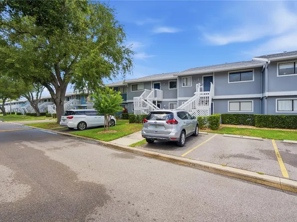 6033 34th St W APT 44, Bradenton, FL 34210