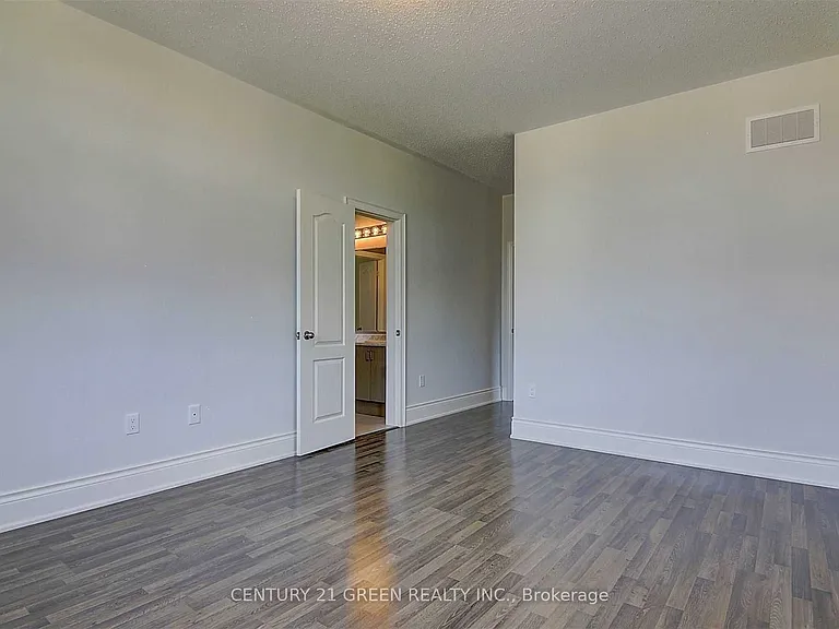 3276 Meadow Marsh Cres — Photo 29