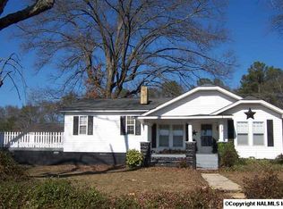 1215 Smith Chapel Rd, Boaz, AL 35956