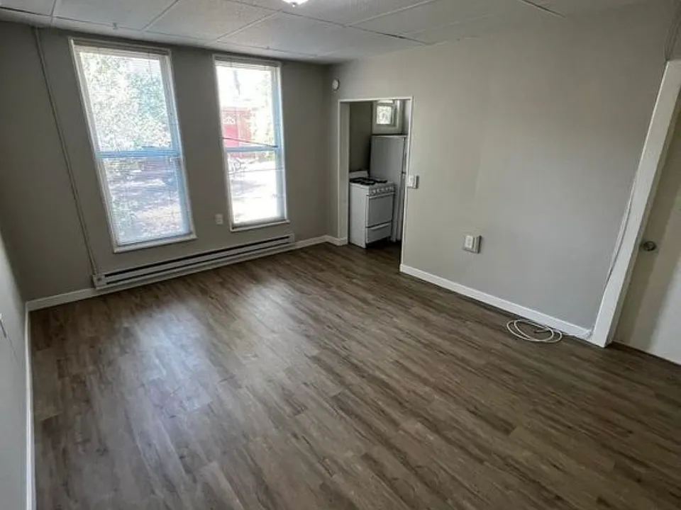 2422 W Vermijo Ave #7