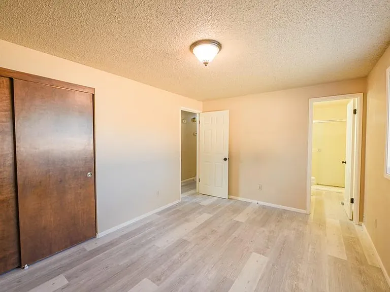 1440 Papago Dr — Photo 6
