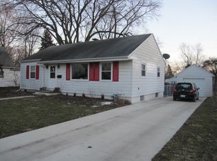 405 Avondale Ave, Champaign, IL