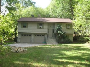 161 Barrett Hill Rd, Mahopac, NY 10541