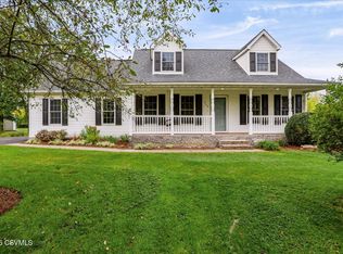 475 N 3rd St, Mifflinburg, PA 17844